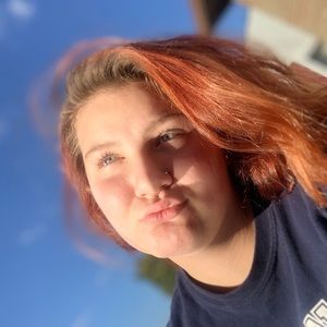 Meet your Posher, Belle